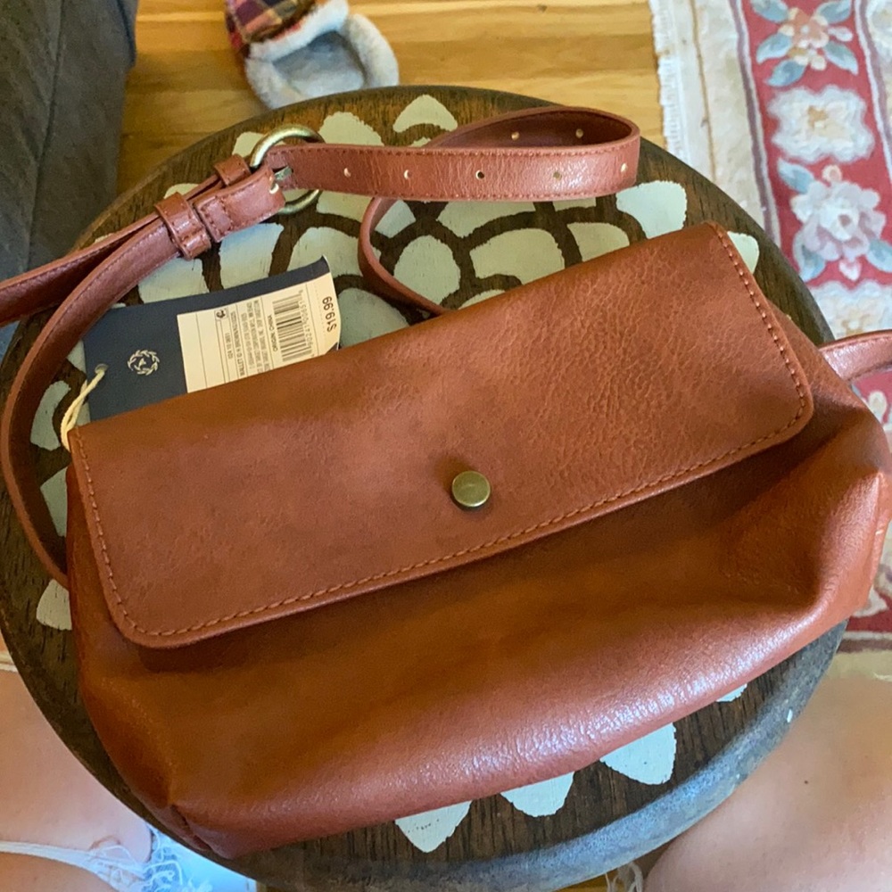 Universal thread purse